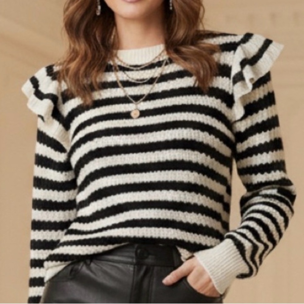 66# NWT-LOFT Black and White Striped Sweater